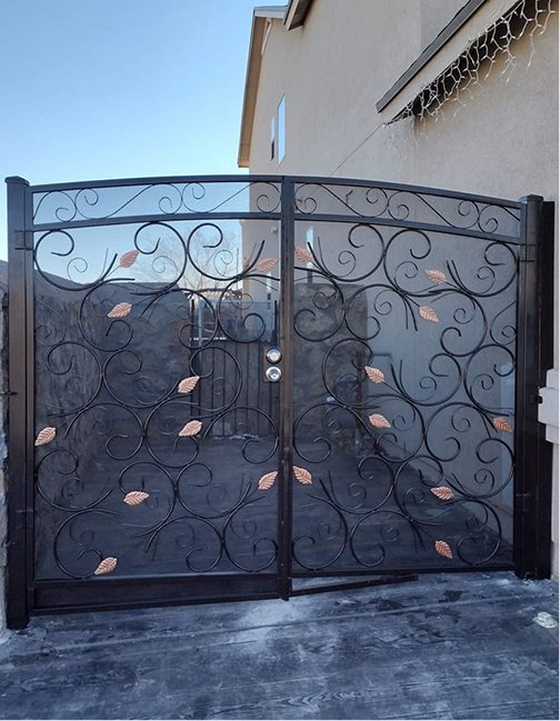 Custom wrought iron gate in El Paso TX