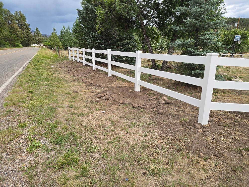 Vinyl ranch rail fencing in Albuquerque NM